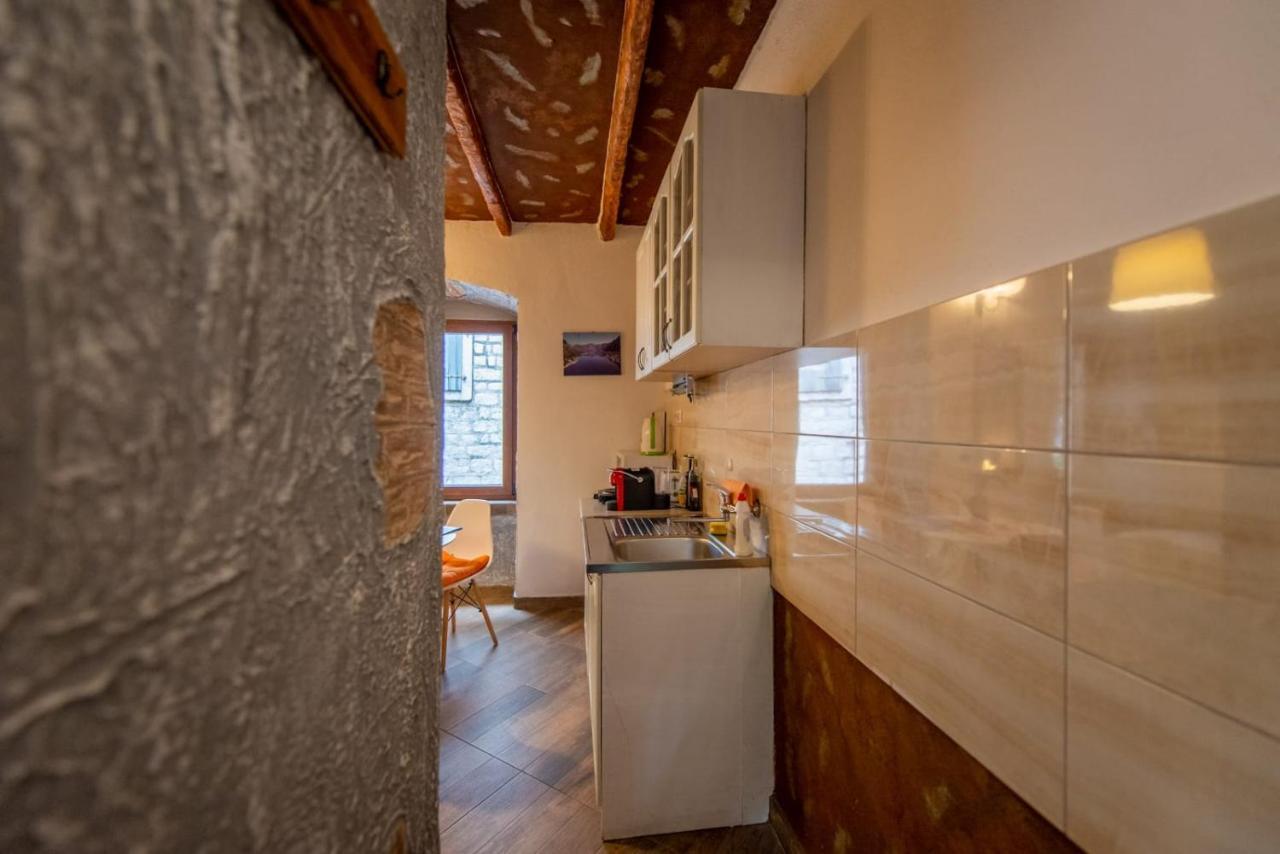 Ferienwohnung Lovely Studio In Kotor Exterior foto